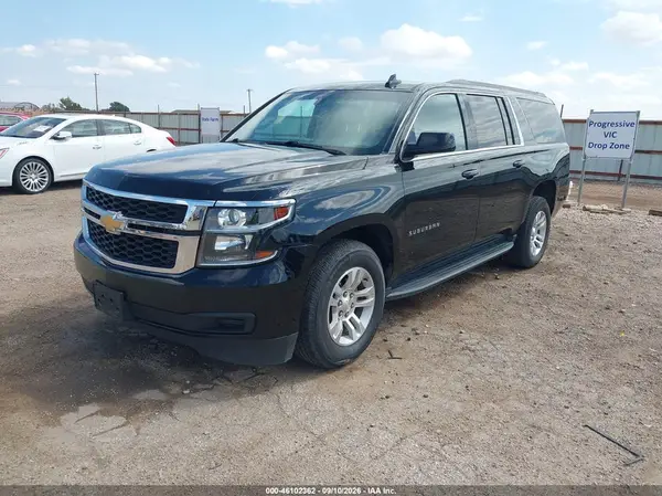 1GNSKGEC5HR329953 — 2017 Chevrolet Suburban, фото 2 с аукциона IAAI 07.10.2026, Град