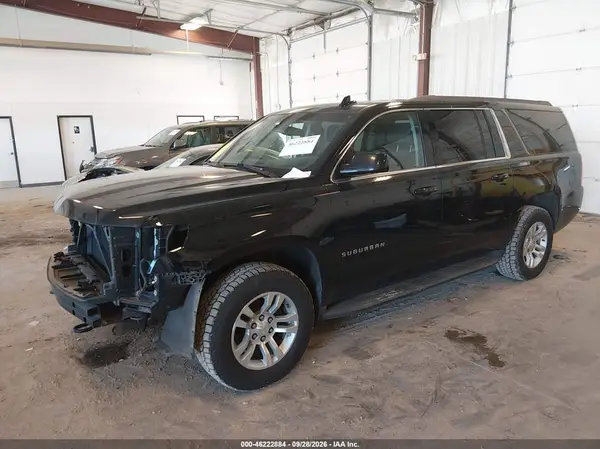 1GNSKKEC5JR291309 — 2018 Chevrolet Suburban, фото 2 с аукциона IAAI, Передняя часть