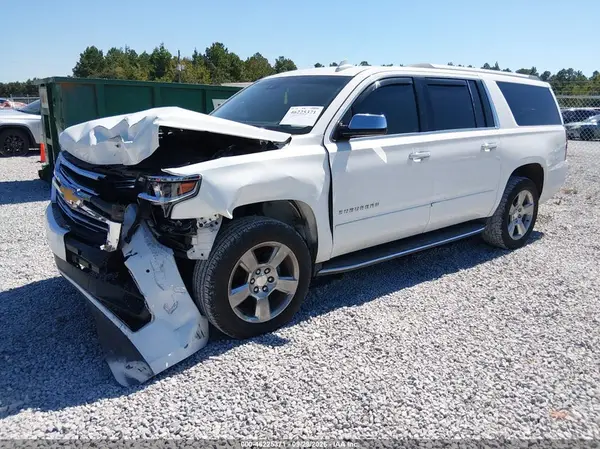 1GNSCJKC0JR101170 — 2018 Chevrolet Suburban, фото 2 с аукциона IAAI, Передняя часть