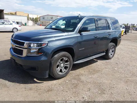 2020 Chevrolet Tahoe 4wd Ls VIN 1GNSKAEC1LR295631 фото 2