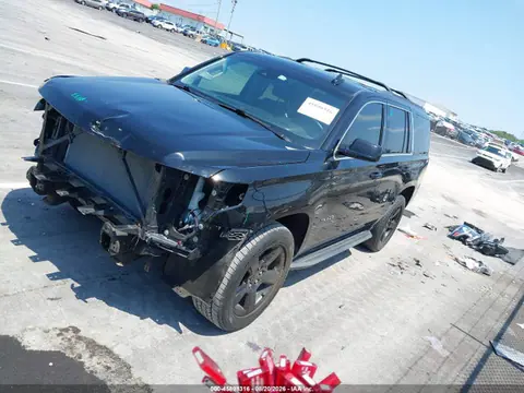 2017 Chevrolet Tahoe Lt VIN 1GNSCBKC2HR377155 фото 2