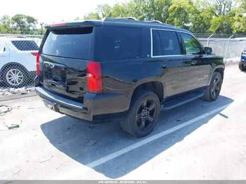2017 Chevrolet Tahoe Lt VIN 1GNSCBKC2HR377155 фото 4