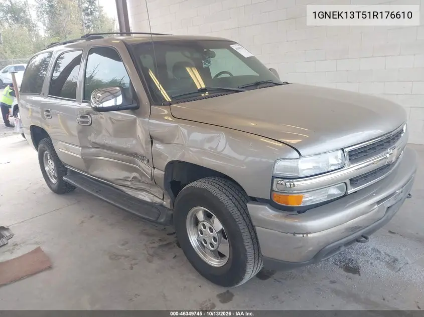 1GNEK13T51R176610 — 2001 Chevrolet Tahoe, фото 2 с аукциона IAAI, Передняя часть