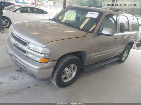 1GNEK13T51R176610 — 2001 Chevrolet Tahoe, фото 3 с аукциона IAAI, Передняя часть