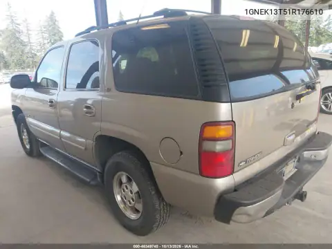 1GNEK13T51R176610 — 2001 Chevrolet Tahoe, фото 4 с аукциона IAAI, Передняя часть