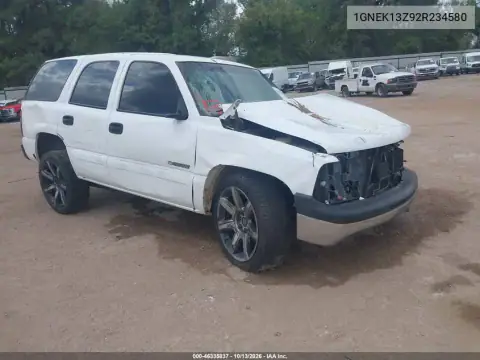 1GNEK13Z92R234580 — 2002 Chevrolet Tahoe, Передняя часть, фото до ремонта