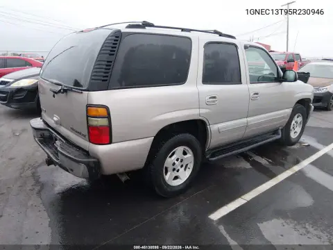 2005 Chevrolet Tahoe Lt VIN 1GNEC13T95R230946 фото 5
