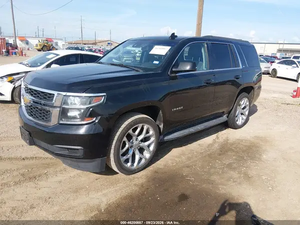 1GNSCAKC2GR379027 — 2016 Chevrolet Tahoe, фото 2 с аукциона IAAI, Повреждения со всех сторон
