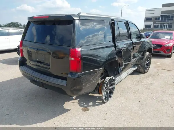 1GNSCBKCXGR170222 — 2016 Chevrolet Tahoe, фото 4 с аукциона IAAI, Правый бок
