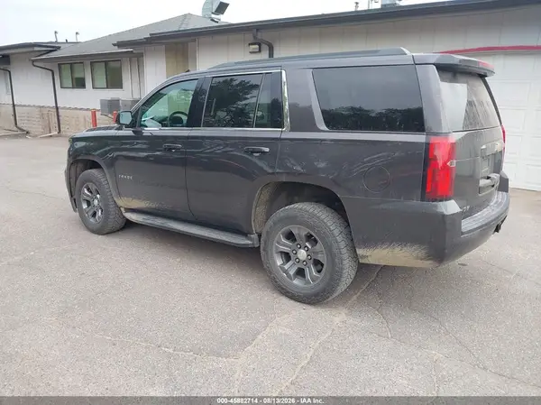 1GNSKAEC5JR311505 — 2018 Chevrolet Tahoe, фото 3 с аукциона IAAI 06.10.2026, Естественный износ