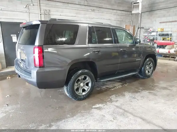 1GNSKAEC3JR348763 — 2018 Chevrolet Tahoe, фото 4 с аукциона IAAI 05.10.2026, Естественный износ