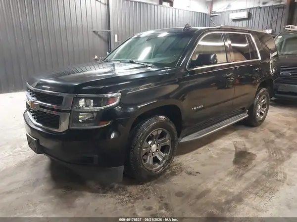 1GNSKAEC7JR354470 — 2018 Chevrolet Tahoe, фото 2 с аукциона IAAI 05.10.2026, Естественный износ