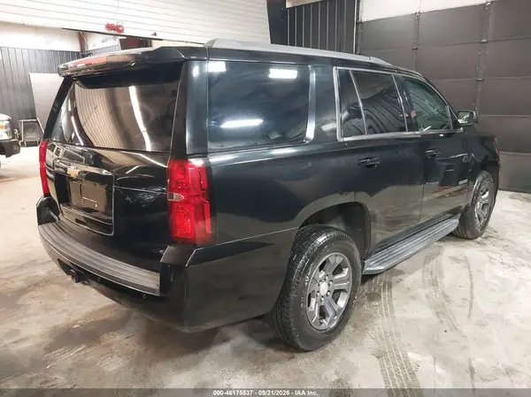 1GNSKAEC7JR354470 — 2018 Chevrolet Tahoe, фото 4 с аукциона IAAI 05.10.2026, Естественный износ