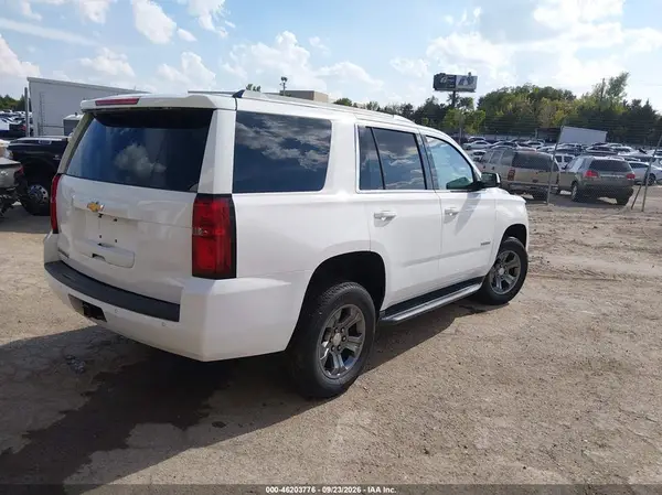 1GNSCAKC8JR350722 — 2018 Chevrolet Tahoe, фото 4 с аукциона IAAI 07.10.2026, Естественный износ