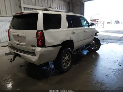 2018 Chevrolet Tahoe Premier VIN 1GNSKCKC2JR123914 фото 4