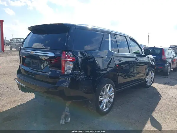 1GNSKTKL8MR304360 — 2021 Chevrolet Tahoe, фото 4 с аукциона IAAI, Задняя часть