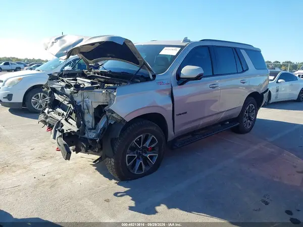 1GNSKPKDXPR470951 — 2023 Chevrolet Tahoe, фото 2 с аукциона IAAI 13.10.2026, Повреждения со всех сторон
