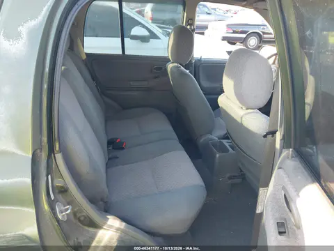 2000 Chevrolet Tracker Hard Top VIN 2CNBJ13C1Y6940307 фото 9