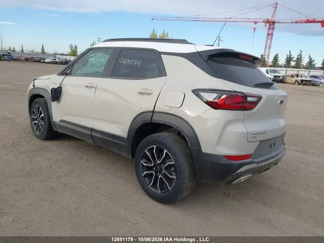 KL79MSSL4TB004380 — 2026 Chevrolet Trailblazer Activ AWD, фото 3 с аукциона IAAI 14.10.2026, Передняя часть
