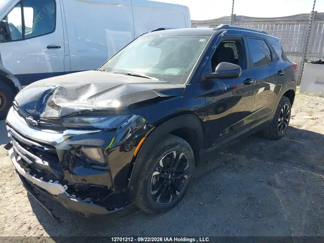 KL79MRSL4MB153821 — 2021 Chevrolet Trailblazer LT, фото 2 с аукциона IAAI 14.10.2026, Передняя часть