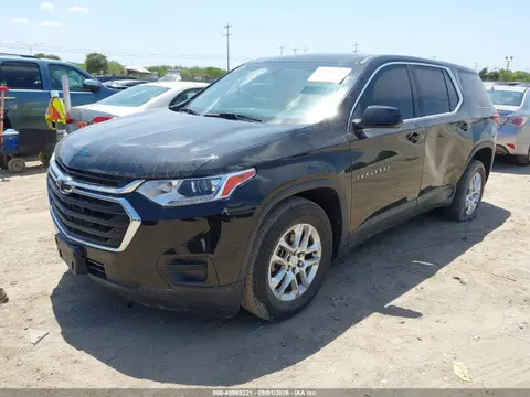 2020 Chevrolet Traverse Fwd Ls VIN 1GNERFKW6LJ143170 фото 2