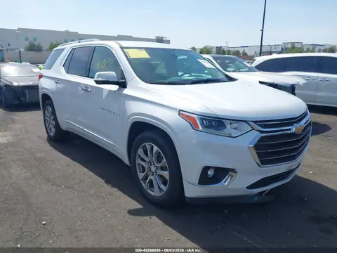 1GNERKKW5LJ317044 — 2020 Chevrolet Traverse FWD Premier, Передняя часть (Front End), фото до ремонта