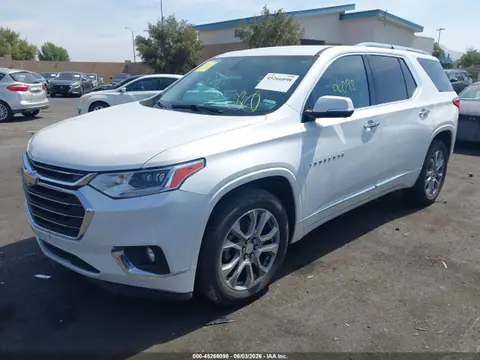 2020 Chevrolet Traverse Fwd Premier VIN 1GNERKKW5LJ317044 фото 2