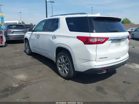 2020 Chevrolet Traverse Fwd Premier VIN 1GNERKKW5LJ317044 фото 3