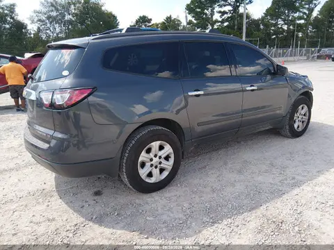 2014 Chevrolet Traverse Ls VIN 1GNKRFKD0EJ134663 фото 4
