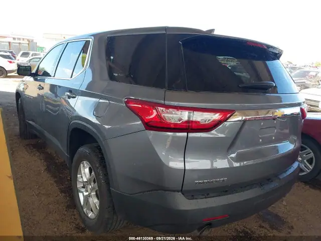 1GNERFKWXJJ199089 — 2018 Chevrolet Traverse LS, фото 3 с аукциона IAAI 13.10.2026, Естественный износ