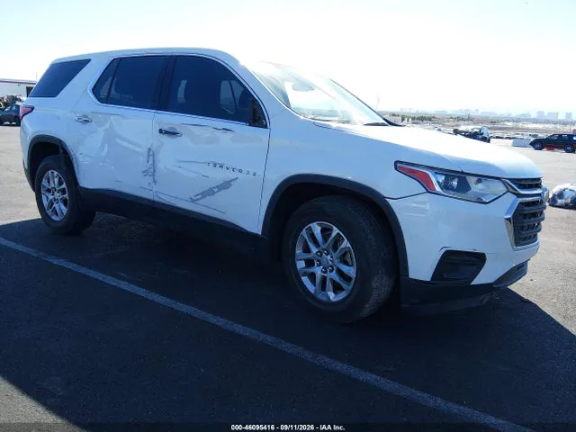 2019 Chevrolet Traverse Ls VIN 1GNERFKW8KJ181076 фото 1