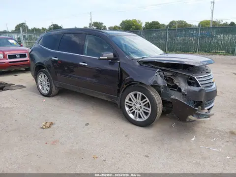 1GNKRGKD8FJ118377 — 2015 Chevrolet Traverse LT, Передняя часть справа (Right Front), фото до ремонта
