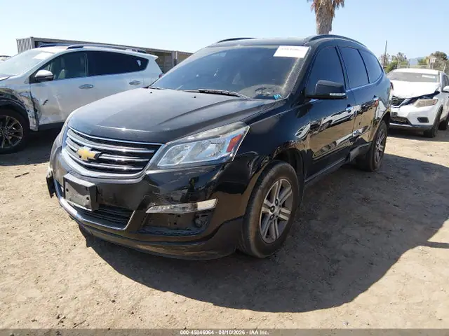 1GNKRGKD3HJ177145 — 2017 Chevrolet Traverse LT, фото 2 с аукциона IAAI 30.09.2026, Правый бок