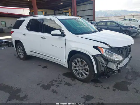 2019 Chevrolet Traverse Premier VIN 1GNEVKKW7KJ202634 фото 1