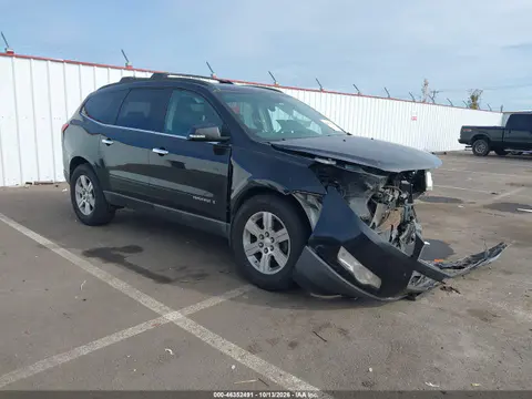 1GNEV23D99S120759 — 2009 Chevrolet Traverse, Передняя часть, фото до ремонта