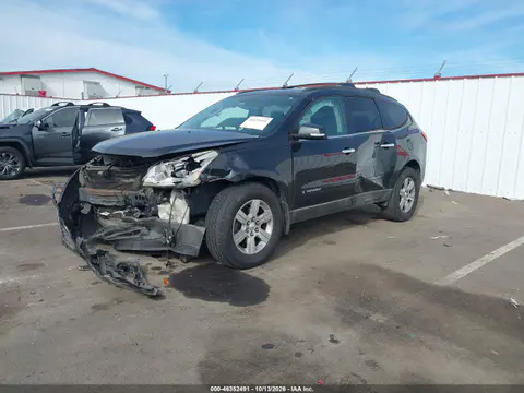 2009 Chevrolet Traverse Lt VIN 1GNEV23D99S120759 фото 2