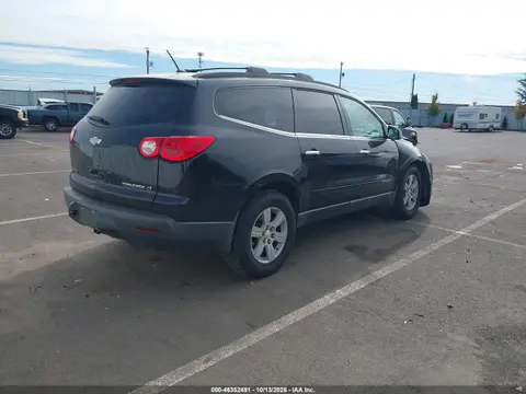 2009 Chevrolet Traverse Lt VIN 1GNEV23D99S120759 фото 4
