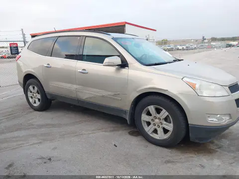 1GNKVGED4BJ186970 — 2011 Chevrolet Traverse, Правая сторона, фото до ремонта