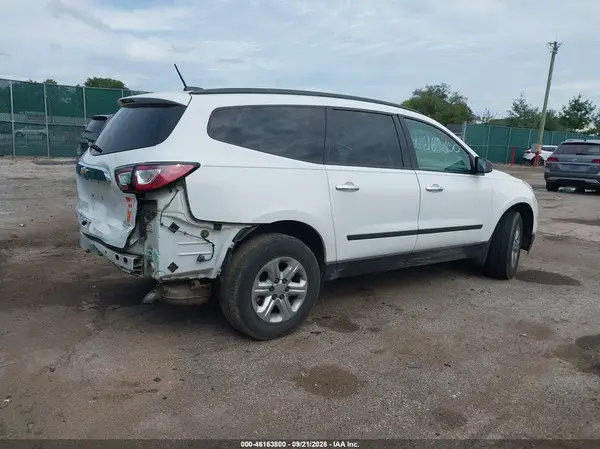 1GNKRFED4HJ321906 — 2017 Chevrolet Traverse, фото 4 с аукциона IAAI 14.10.2026, Задняя часть