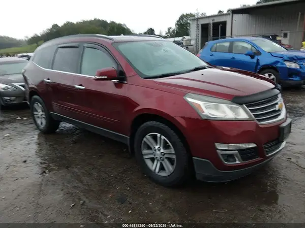 1GNKVHKD2HJ311726 — 2017 Chevrolet Traverse, Передняя часть слева (Left Front), фото до ремонта