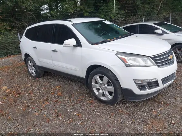1GNKRGKD8HJ183765 — 2017 Chevrolet Traverse, LEFT & RIGHT SIDE, фото до ремонта