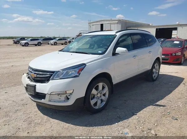 1GNKRGKD6HJ164552 — 2017 Chevrolet Traverse, фото 2 с аукциона IAAI, Передняя часть справа