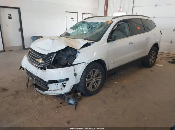 1GNKVGKD7HJ115257 — 2017 Chevrolet Traverse, фото 2 с аукциона IAAI, Биологическая или химическая опасность