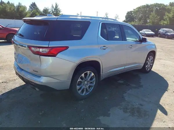 1GNEVJKW2JJ268453 — 2018 Chevrolet Traverse, фото 4 с аукциона IAAI, Задняя часть