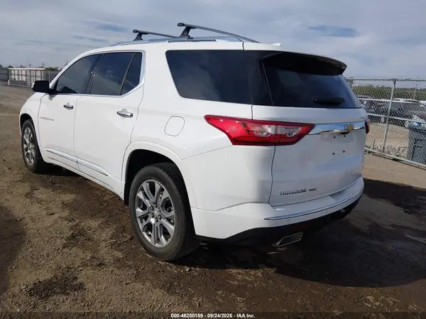 1GNEVKKW0KJ125914 — 2019 Chevrolet Traverse, фото 3 с аукциона IAAI, Передняя часть