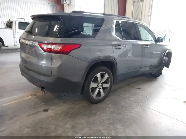 1GNERHKW1KJ267311 — 2019 Chevrolet Traverse, фото 4 с аукциона IAAI, Передняя часть справа