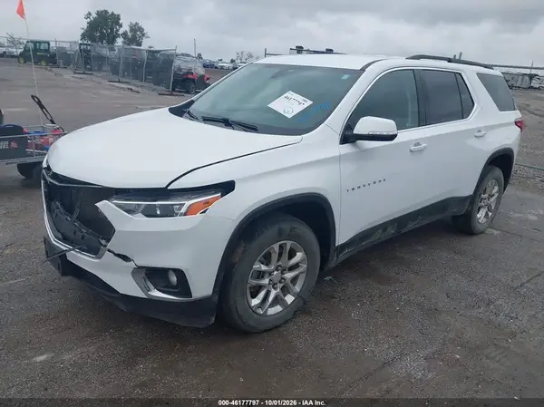 1GNERHKW2LJ165811 — 2020 Chevrolet Traverse, фото 2 с аукциона IAAI, Передняя часть справа
