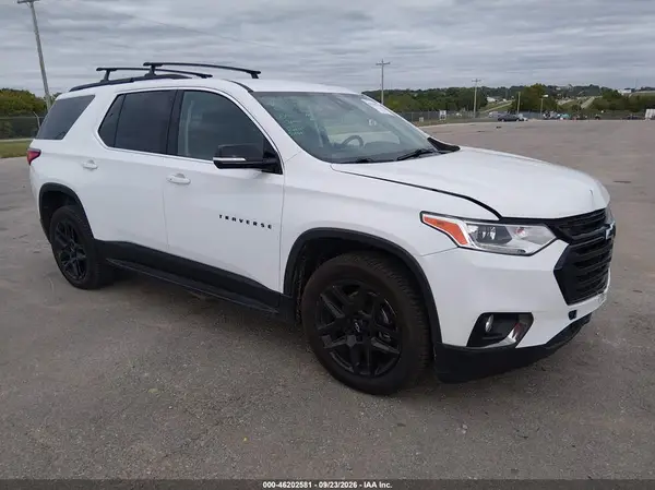 1GNERGKW1LJ242470 — 2020 Chevrolet Traverse, Передняя часть слева (Left Front), фото до ремонта