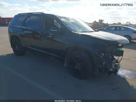 1GNERKKW0LJ177906 — 2020 Chevrolet Traverse, Передняя часть, фото до ремонта