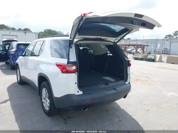 1GNEVGKW2MJ246749 — 2021 Chevrolet Traverse, фото 3 с аукциона IAAI 13.10.2026, Передняя часть справа